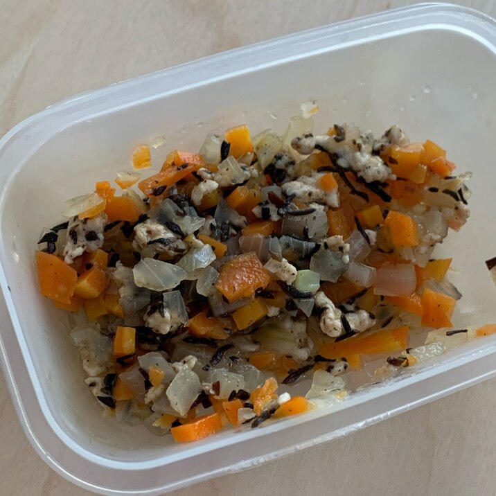 離乳食 ひじきの煮物 レシピ 作り方 By 食べ盛り3兄弟まま 楽天レシピ 離乳食 ひじきの煮物 レシピ 作り方 By 食べ盛り3兄弟まま 楽天レシピ